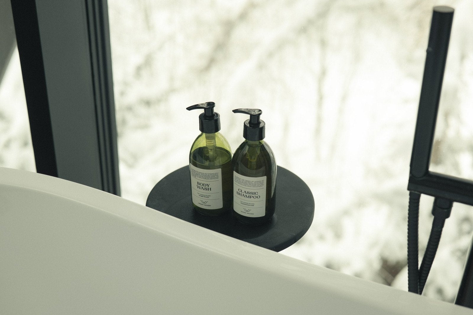 BODY WASH Mysterious East